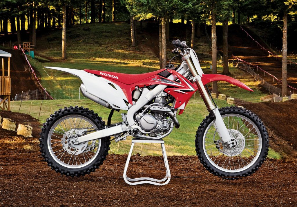 white and red dirt bike