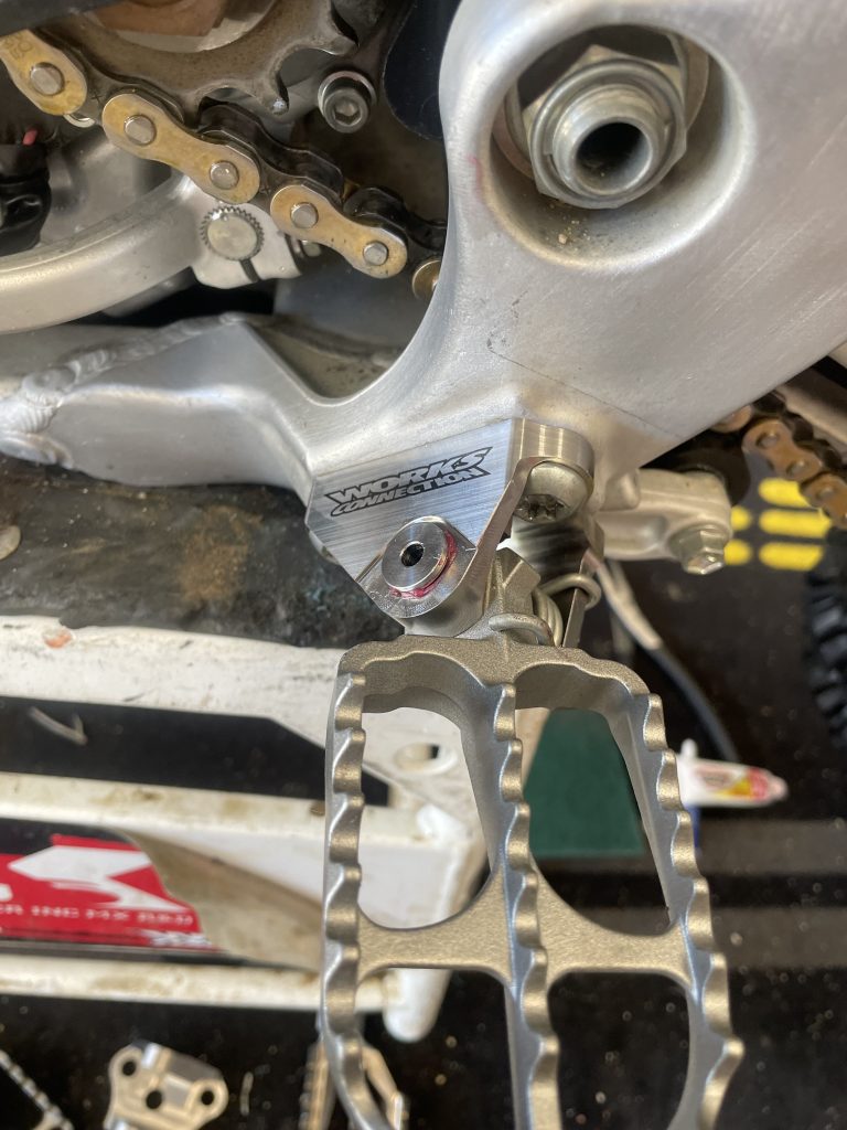 thumbnail image 2 of Moto Bolt Titanium Factory Foot Peg Pin Set For Yamaha YZ125, YZ250, YZ250F, YZ450F (2006-2023) 2 of 5