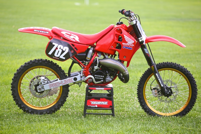 Project ’89- The Red Rocket – PulpMX